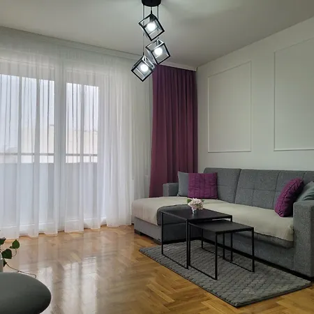 Ns Private Parking Apartment *