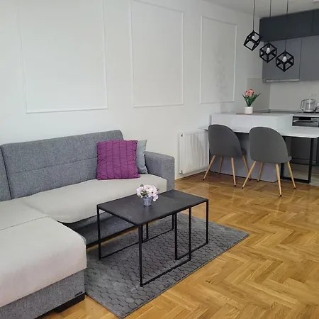 Ns Private Parking *