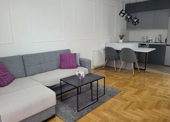 Ns Private Parking *