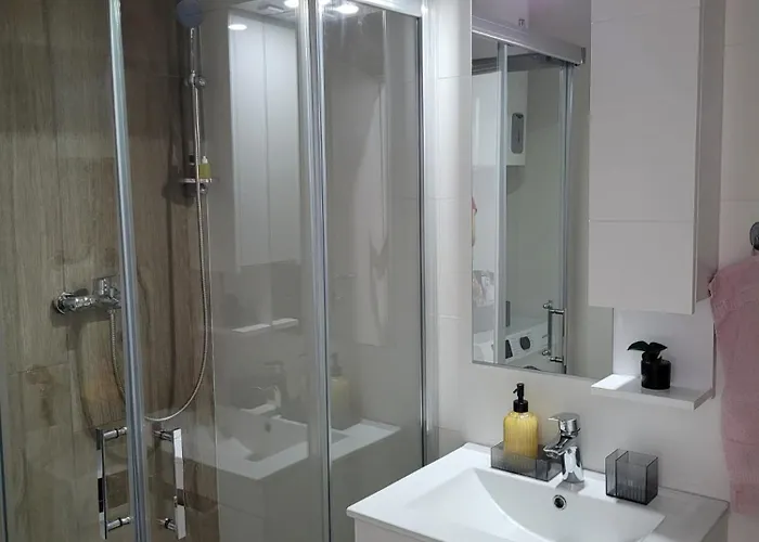 Ns Private Parking * Újvidék