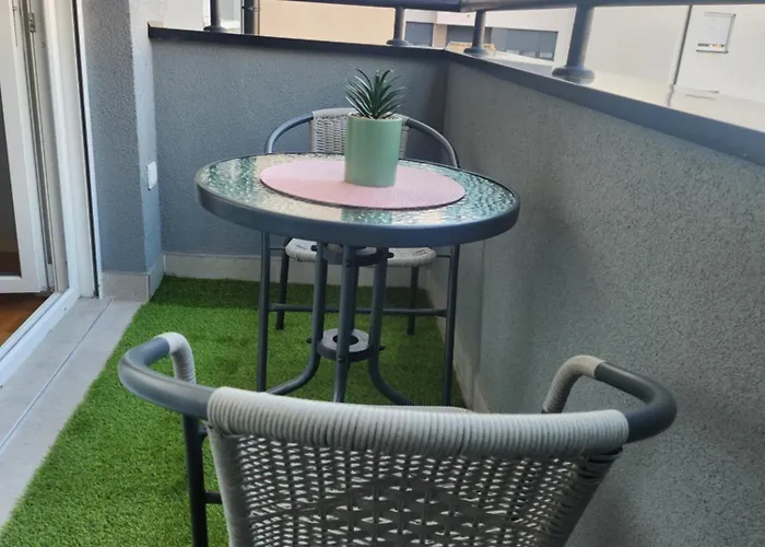 Ns Private Parking Apartman